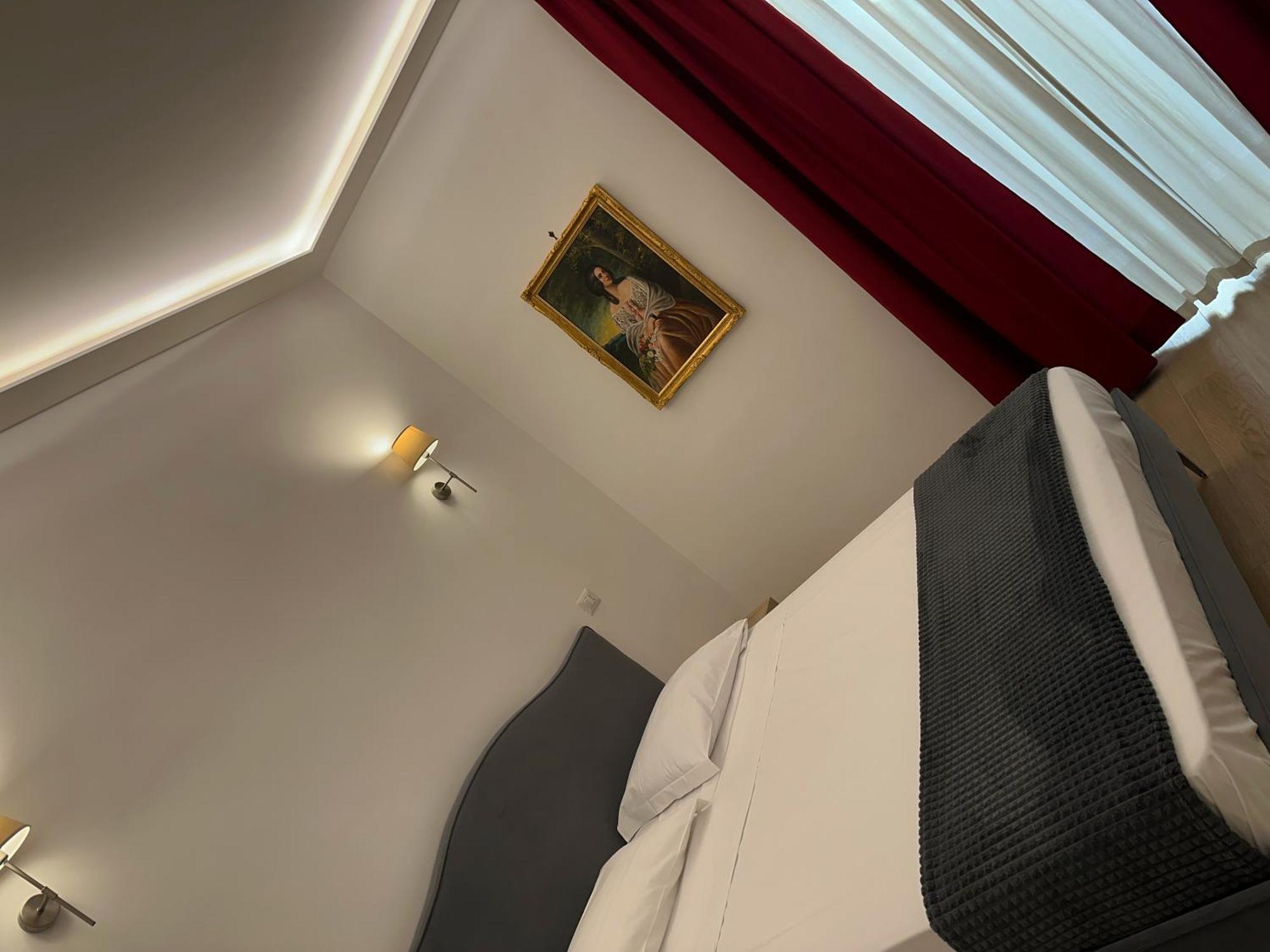 Gualtieri B&B - Luxury Rooms サン・ジョルジョ・ア・クレマーノ 部屋 写真